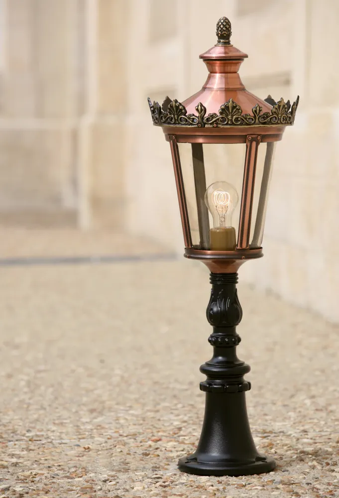 Borne Louvre N°8 E27 Vert Anglais 019 133015019