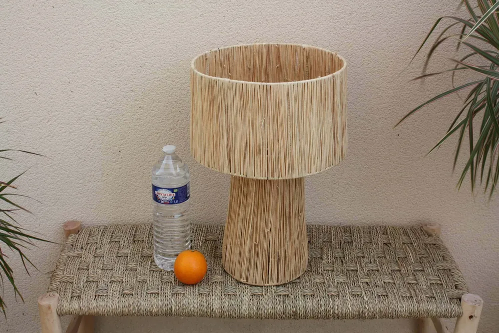 LAMPE de Chevet ou de Salon en RAPHIA - ARTISANAL Fait Main - paille rotin osier BOUTIQUE HULÉTI