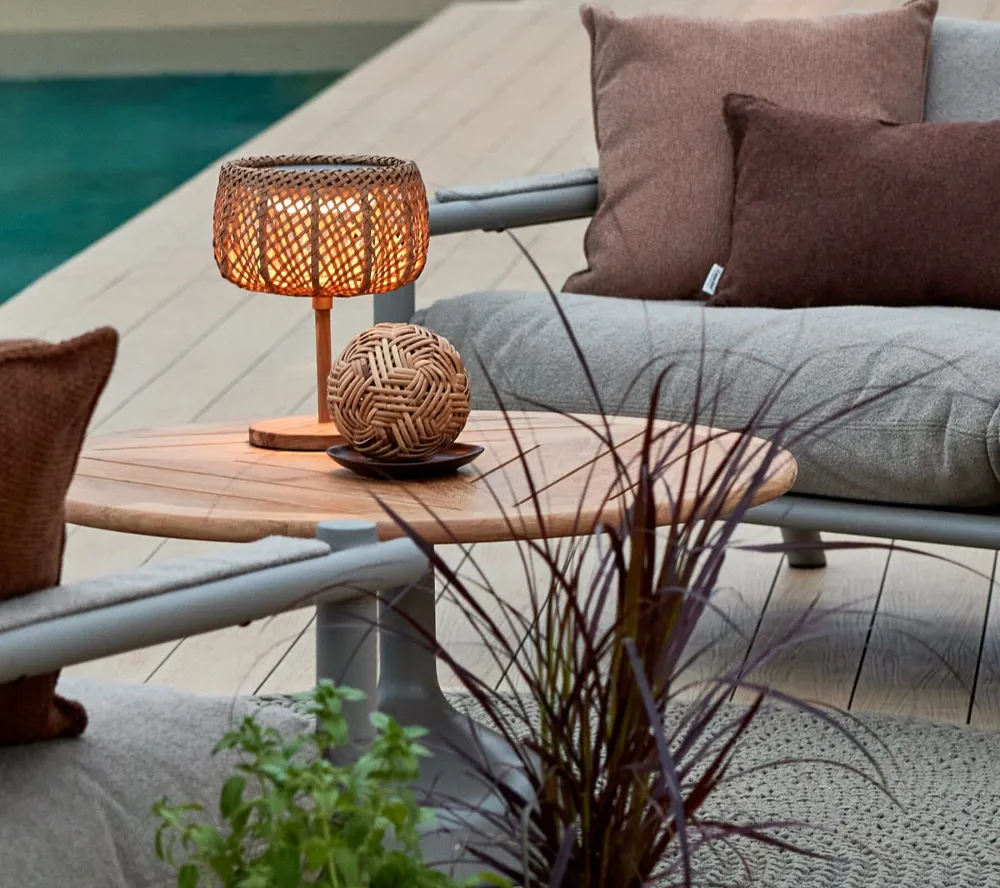 Cane-line Illusion Glow Table Lamp Small, Lampe sans fil Solaire, module LED inclus (57200TU)