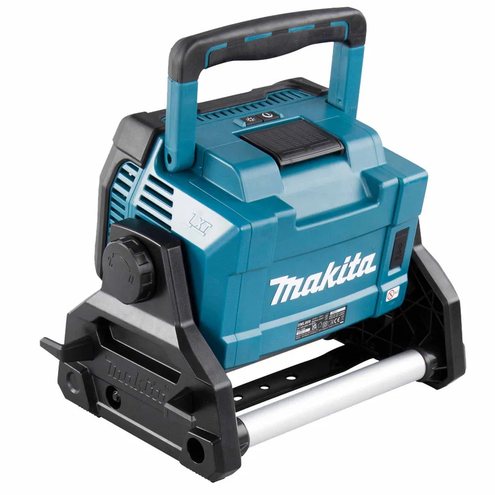 Chantier naval du phare Makita DEADML809 18V
