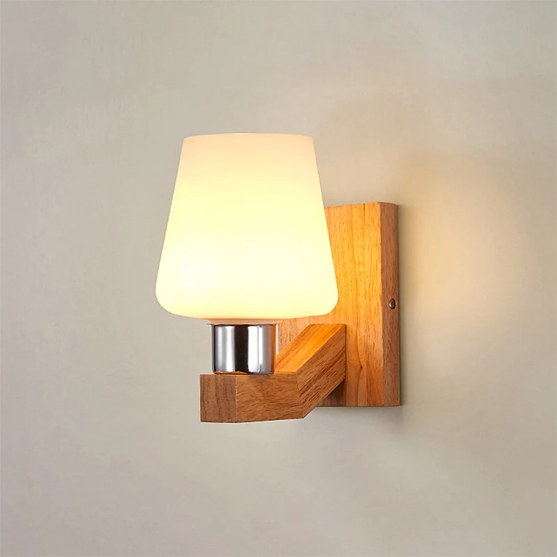 Applique en bois et verre blanc conique à 1 lumière, applique murale nordique pour salon Clearhalo