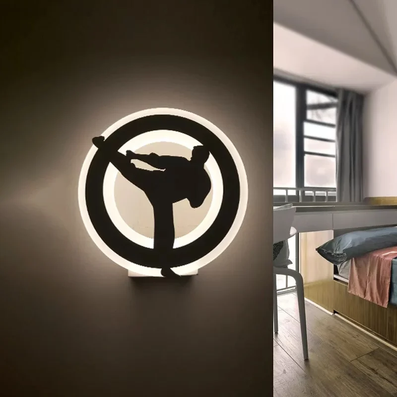 Applique murale en acrylique style sport Kung Fu pour chambre d'enfant, finition blanche Clearhalo