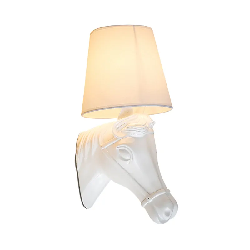 Applique murale antique en forme de tonneau, 1 ampoule, abat-jour en tissu blanc avec motif tête de cheval en résine Clear...