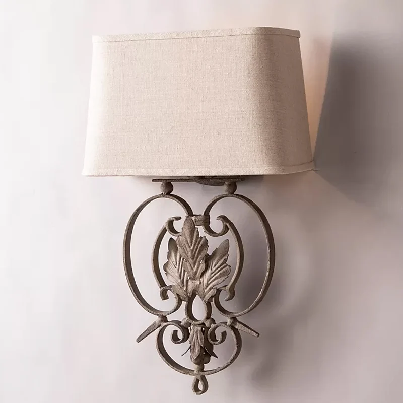 Applique murale blanche à 1 tête, éclairage rustique en forme de feuille d'érable métallique avec abat-jour en tissu Clear...