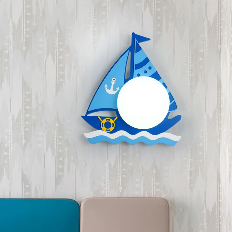 Applique murale en bois à LED nautique avec abat-jour en verre opalin en forme de dôme en lumière chaude/blanche Clearhalo