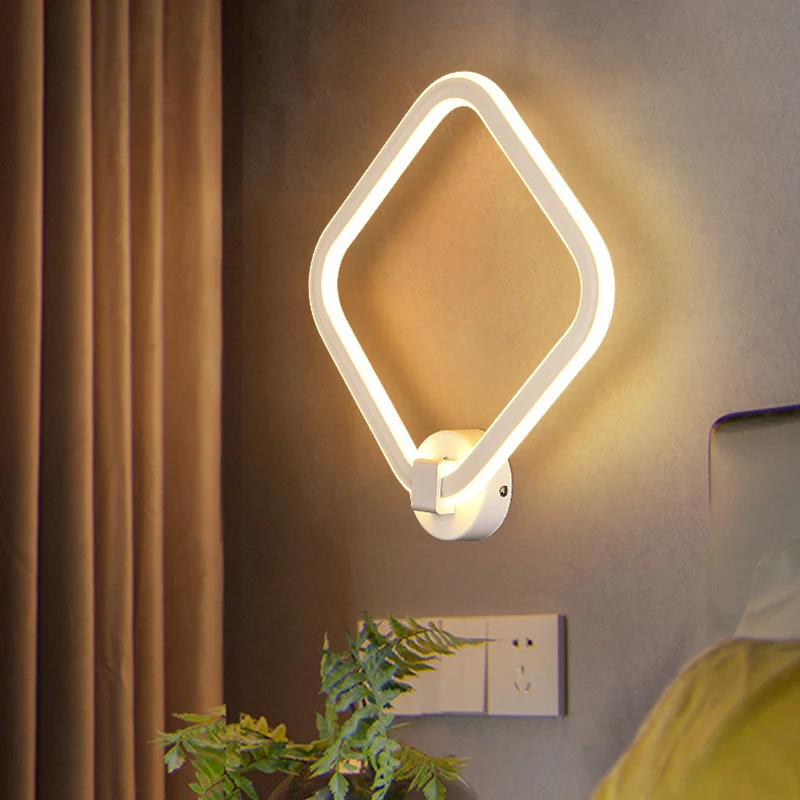 Applique murale à cadre en losange en acrylique, LED moderne, luminaire mural blanc pour chevet Clearhalo