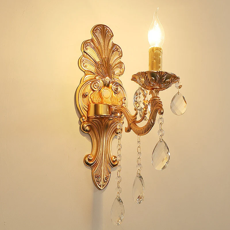 Applique murale candélabre en métal postmoderne, 1/2 têtes, applique de salon en laiton avec accent de goutte de cristal C...