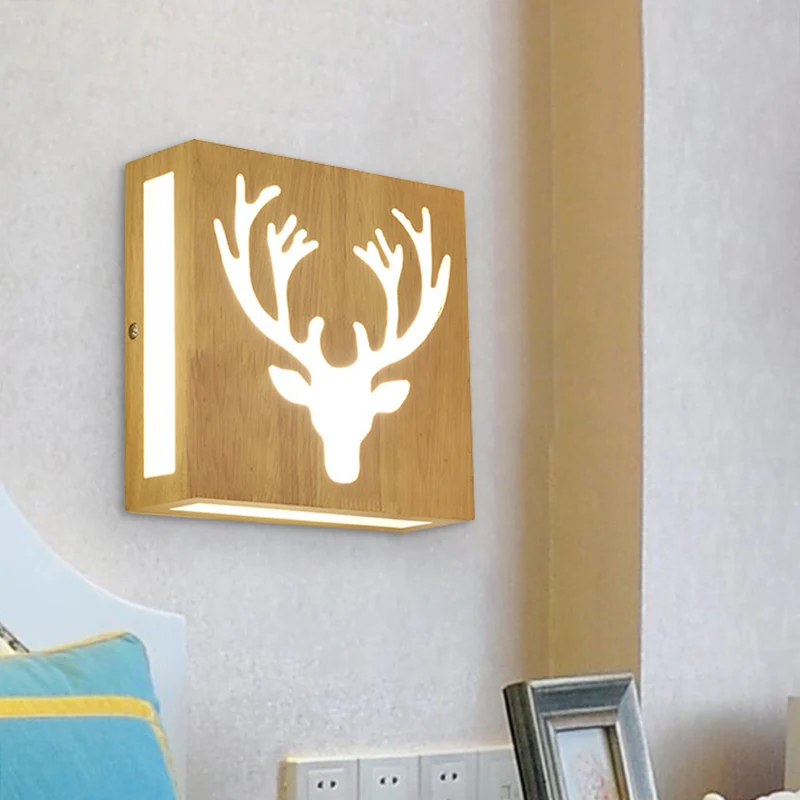 Applique murale carrée en bois avec motif mignon, applique murale LED moderne en Beige pour chevet Clearhalo