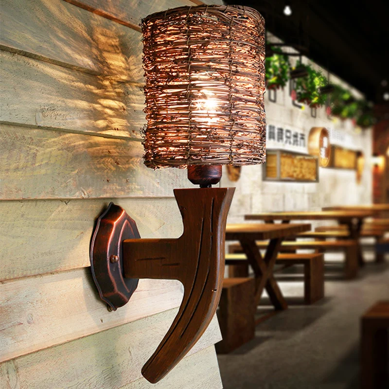 Applique murale chinoise en bois armé, 1 ampoule, luminaire marron avec abat-jour cylindrique en rotin Clearhalo