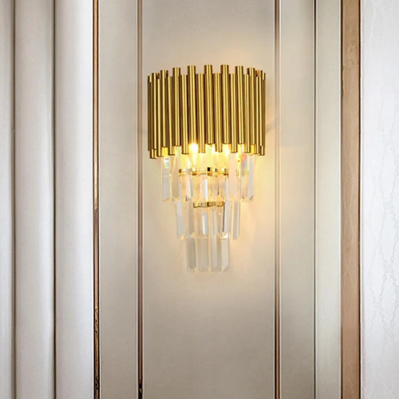 Applique murale conique moderne à 2 lumières, prisme triangulaire en cristal doré, pour salon Clearhalo