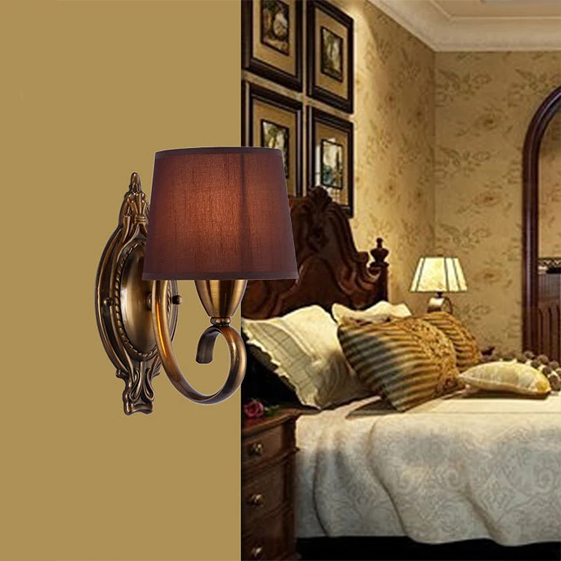 Applique murale conique traditionnelle à 1/2 lumières en métal avec abat-jour en tissu café pour le salon Clearhalo