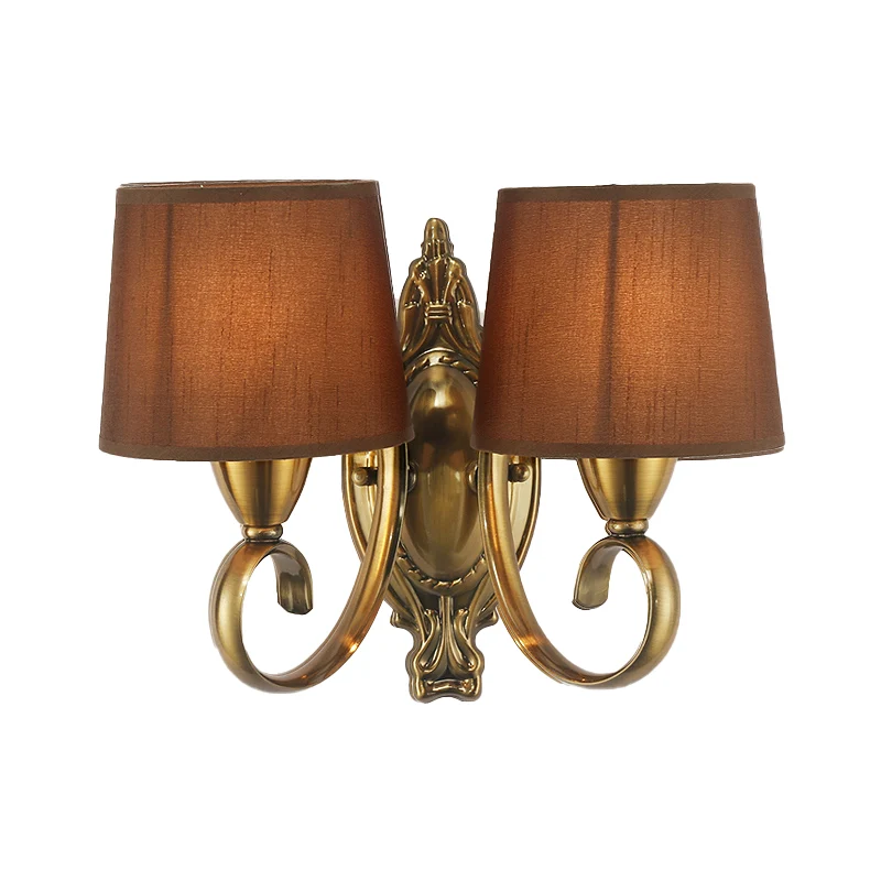Applique murale conique traditionnelle à 1/2 lumières en métal avec abat-jour en tissu café pour le salon Clearhalo