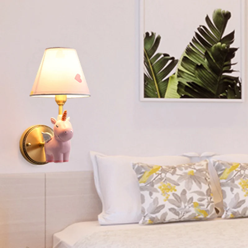 Applique murale Empire Shade pour chambre d'enfant, tissu rose, dessin animé, avec licorne en résine Clearhalo