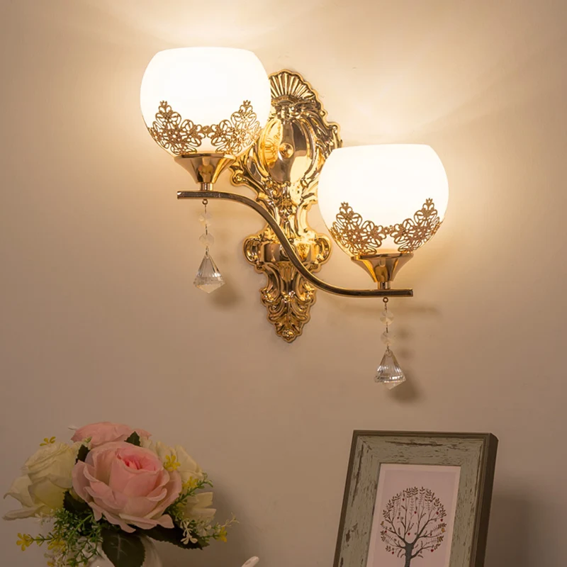 Applique murale en forme de bol en cristal, luminaire post-moderne, 2 ampoules, idée d'éclairage mural en or Clearhalo