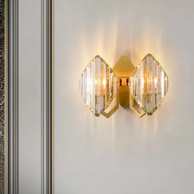 Applique murale en forme de losange en cristal, luminaire mural post-moderne à 1/2 ampoules, doré Clearhalo