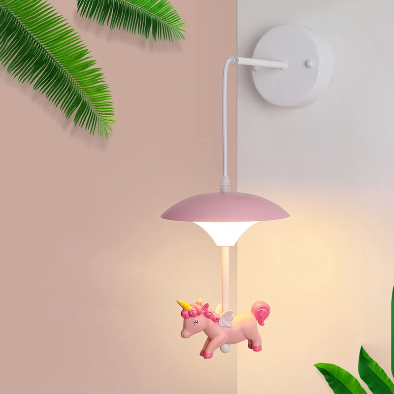 Applique murale LED métallique en forme de champignon, luminaire mural rose avec licorne en résine Clearhalo
