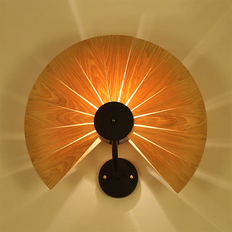 Applique murale en placage de bois faite à la main, moderne et élégante, 1 lumière, finition noire, pour Restaurant Clearhalo