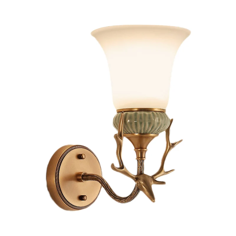 Applique murale rétro en verre opale et laiton, 1 lumière, luminaire avec bras incurvé en bois Clearhalo