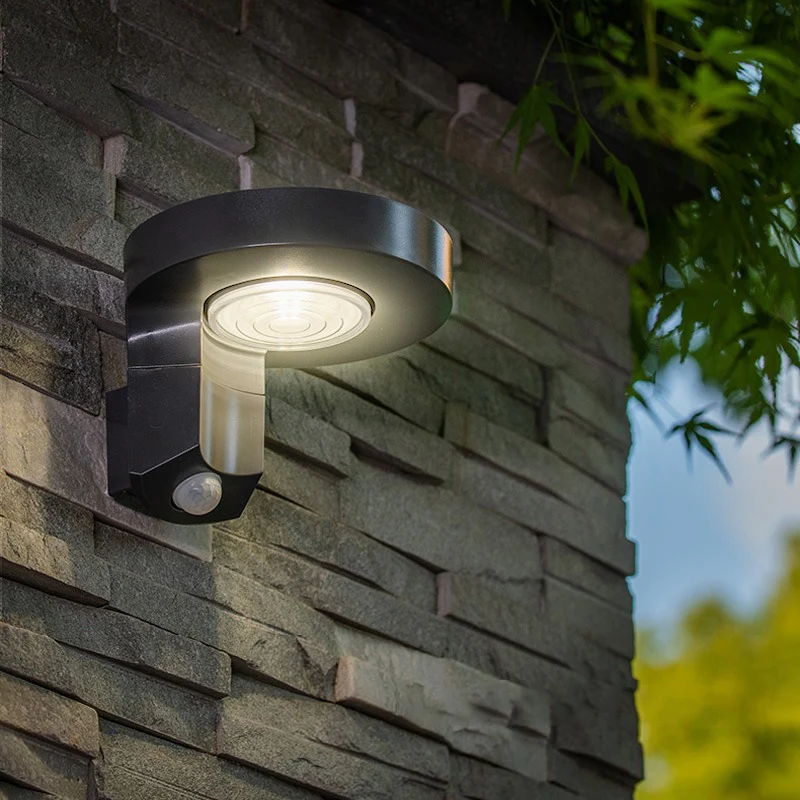 Applique murale solaire ronde à LED, luminaire moderne en métal pour cour, noir Clearhalo