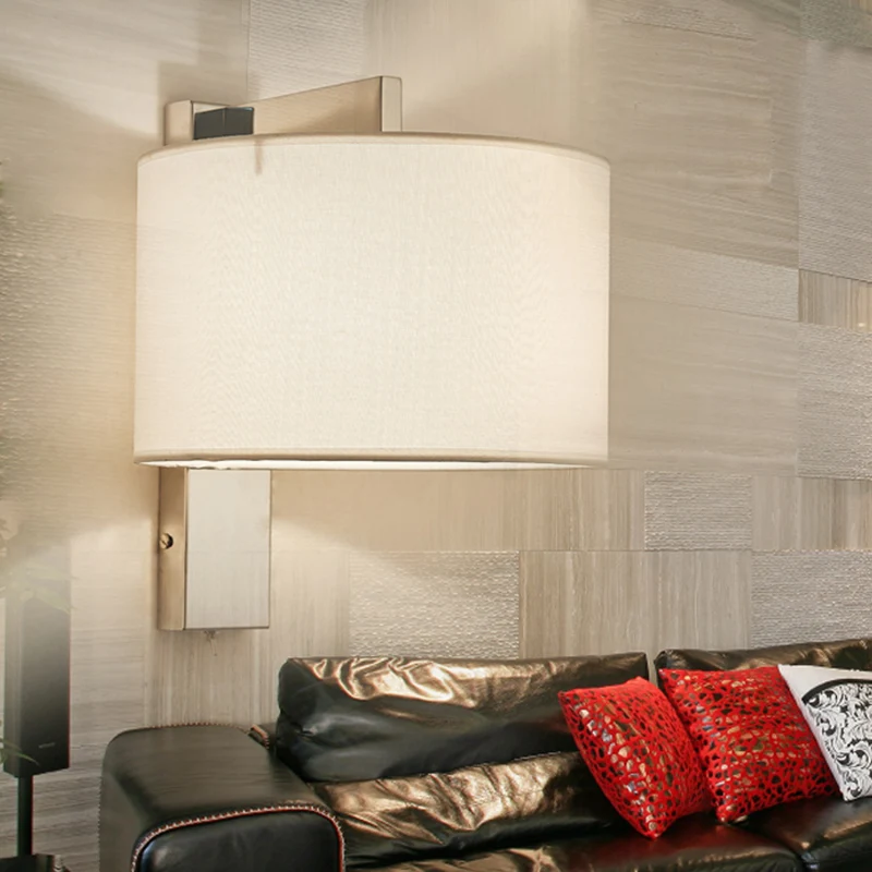 Applique murale à tambour, éclairage moderniste en tissu LED, luminaire mural en blanc/noir pour chevet Clearhalo