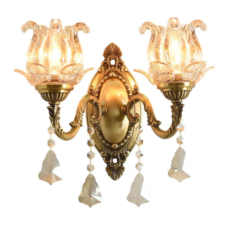 Applique murale traditionnelle semi-ouverte en verre transparent à 1/2 ampoules en laiton Clearhalo