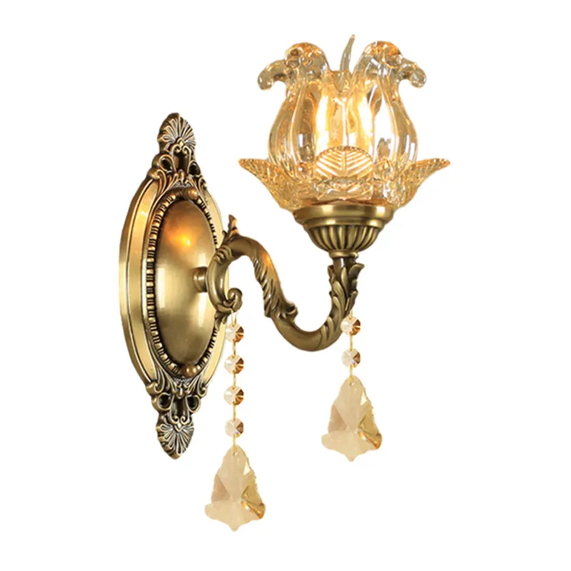 Applique murale traditionnelle semi-ouverte en verre transparent à 1/2 ampoules en laiton Clearhalo