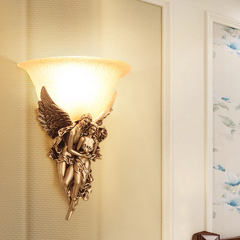 Applique murale à tête unique en verre laiteux en forme de bol de ferme avec décor d'angle en or Clearhalo