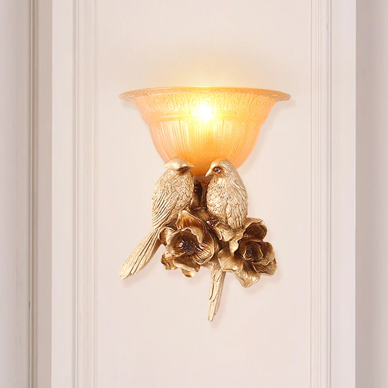 Applique murale évasée en verre givré, luminaire Antique à 1 lumière pour couloir, avec décoration d'oiseau doré Clearhalo