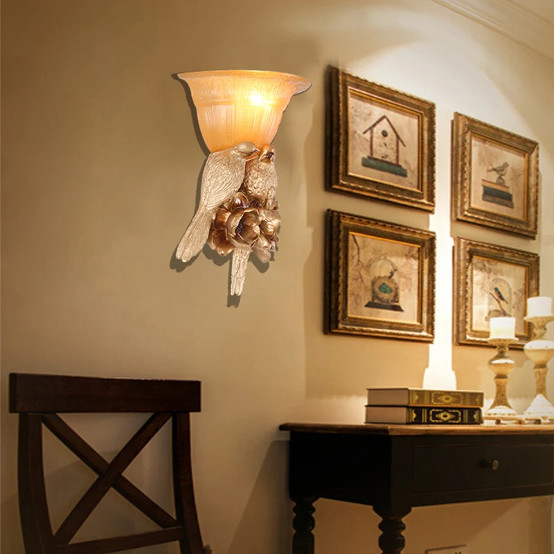 Applique murale évasée en verre givré, luminaire Antique à 1 lumière pour couloir, avec décoration d'oiseau doré Clearhalo