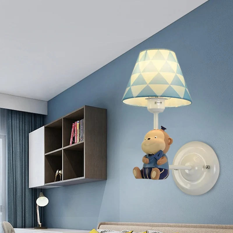 Applique singe en résine avec abat-jour en tissu, applique murale en forme d'animal à ampoule unique en bleu pour chambre...