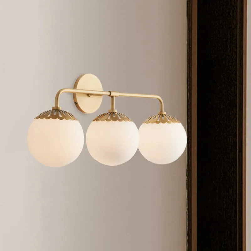 Applique de vanité en verre ivoire doré, sphère 2/3 lumières, luminaire mural colonial pour chambre à coucher Clearhalo