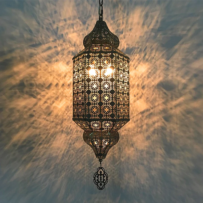 Applique évidée à 1 lumière Art Déco Finition Bronze Lampe Murale Arabe Encastrée en Métal Clearhalo