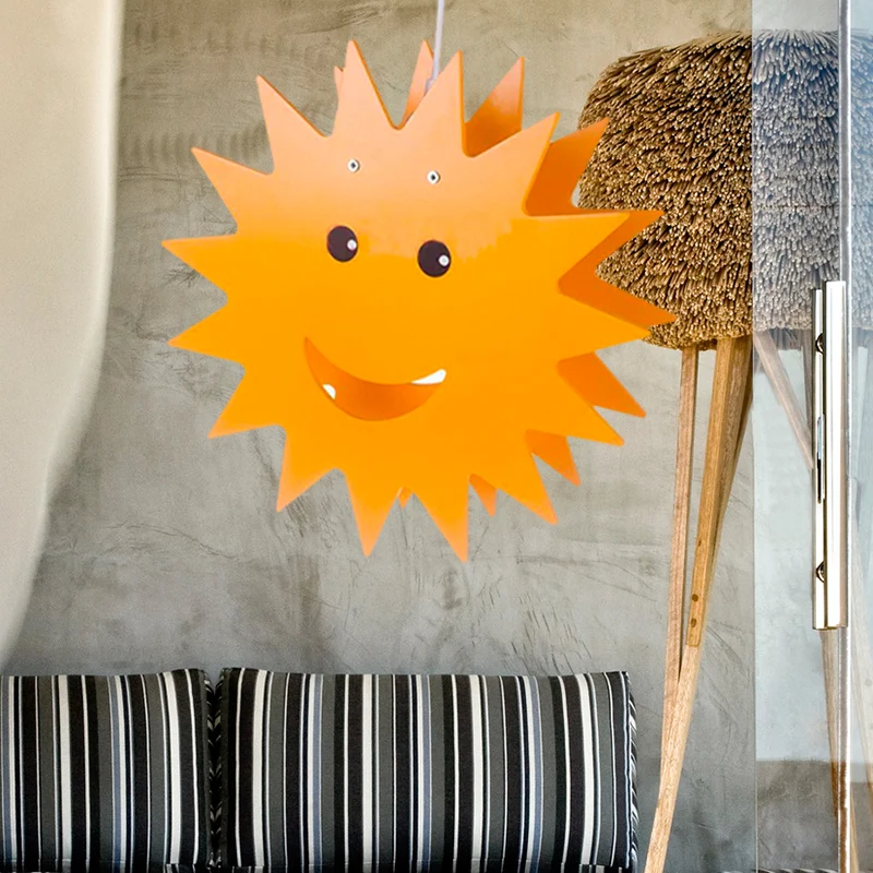 Bois souriant soleil suspendu éclairage dessin animé 1 lumière jaune finition suspension plafonnier Clearhalo