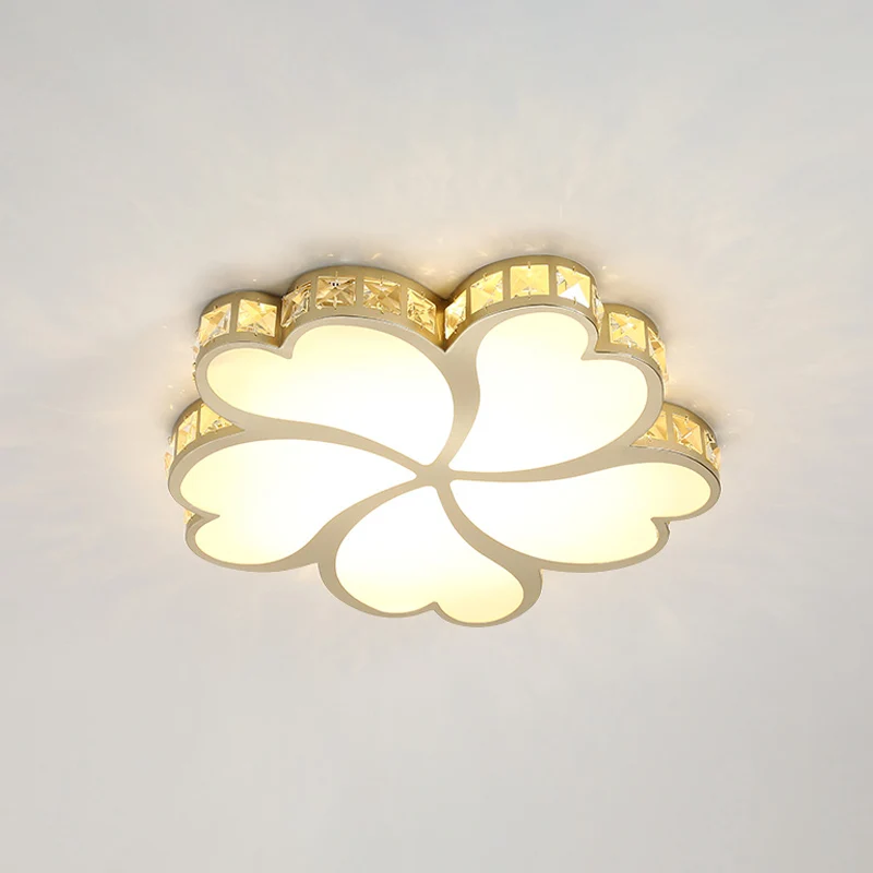 Éclairage de plafond LED doré à montage encastré en cristal à facettes florales pour chambre à coucher Clearhalo