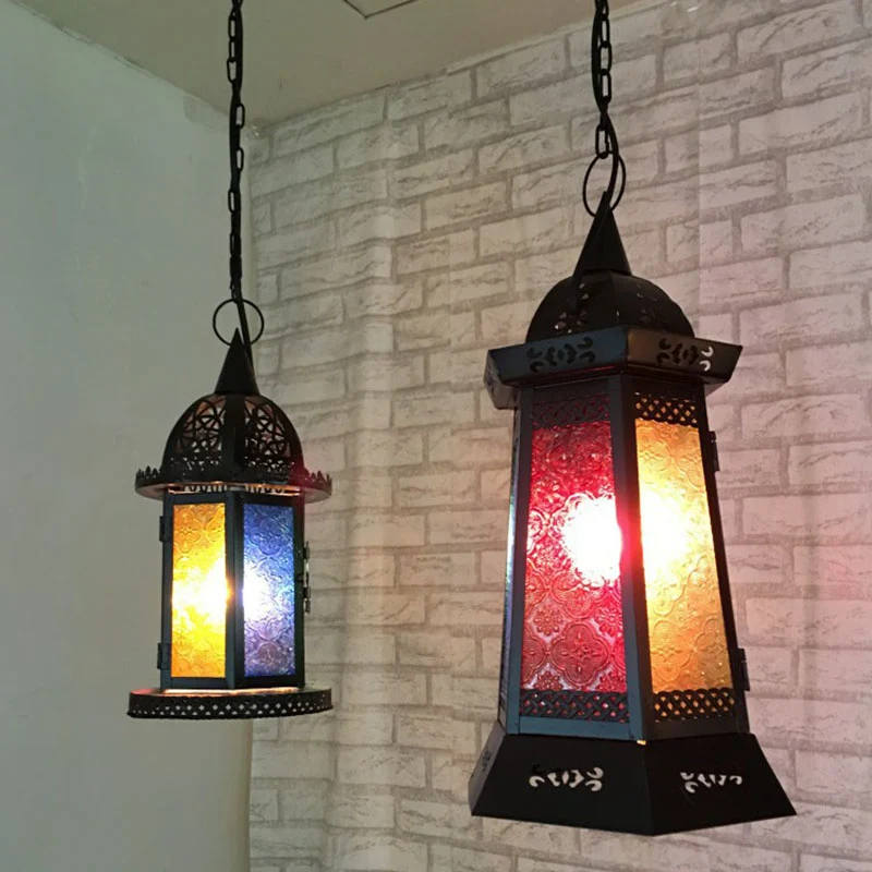 Éclairage de plafond métallique à ampoule unique en forme de maison de style rétro en noir pour restaurant Clearhalo