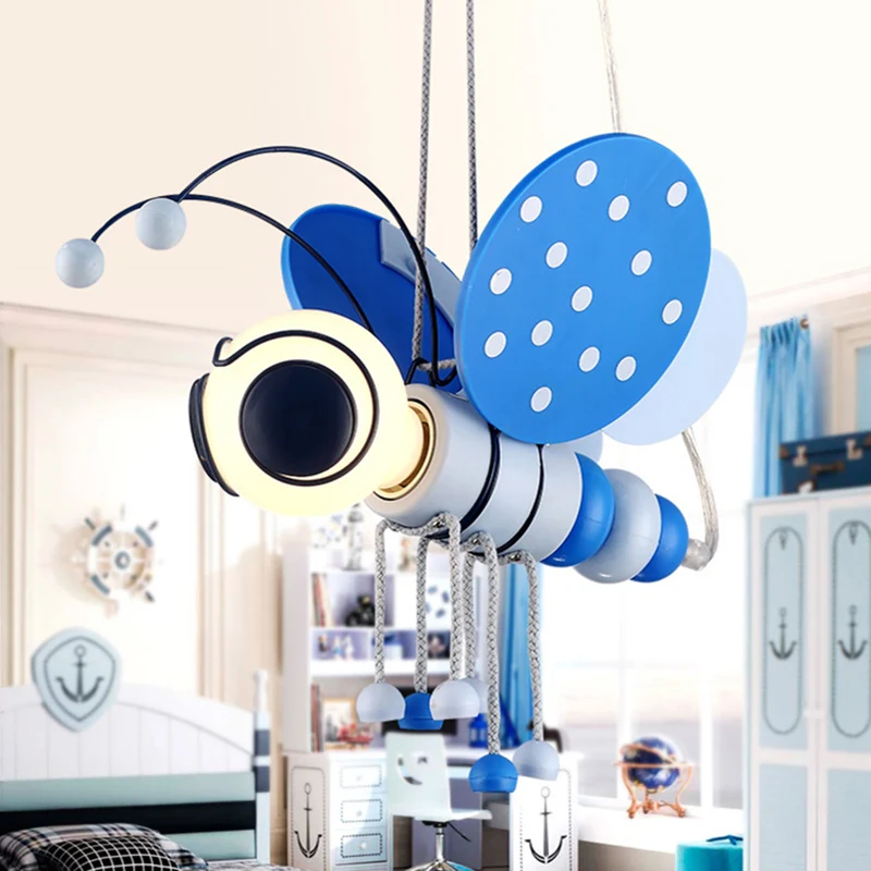 Éclairage à suspension en forme d'abeille de style enfant Plafonnier suspendu métallique à 1 lumière pour chambre d'enfant...