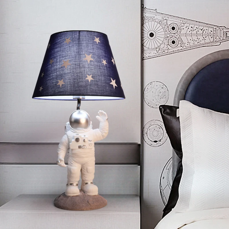 Éclairage de Table d'astronaute de dessin animé, lampe de chevet simple en résine avec abat-jour en tissu à motifs d'étoil...
