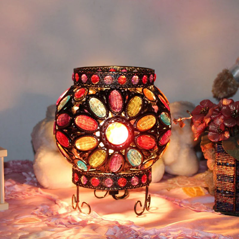 Éclairage de table en fer oblat Lampe de table de chevet traditionnelle à 1 lumière avec perle en acrylique en bronze Clea...