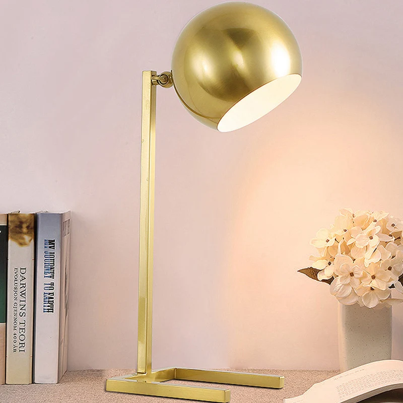 Éclairage de tâche sphérique Moderniste en métal 1 ampoule Lampe de lecture en or pour étude Clearhalo