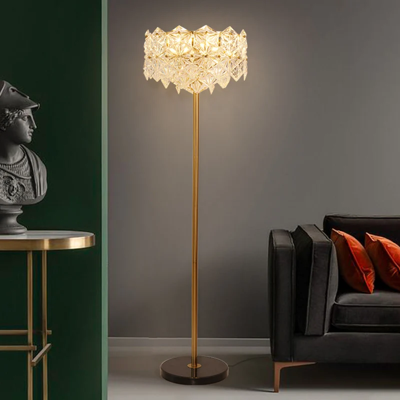 Flocon de neige K9 lampadaire en cristal contemporain 6 têtes lampe sur pied en or pour salon Clearhalo