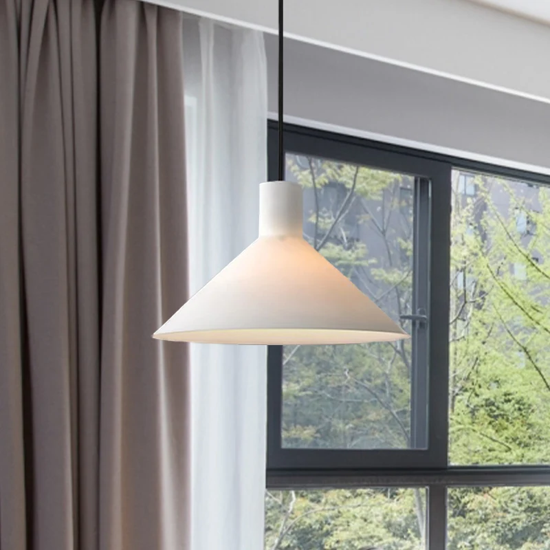 Kit de suspension large évasé, plafonnier suspendu minimaliste en verre blanc à 1 tête noir Clearhalo
