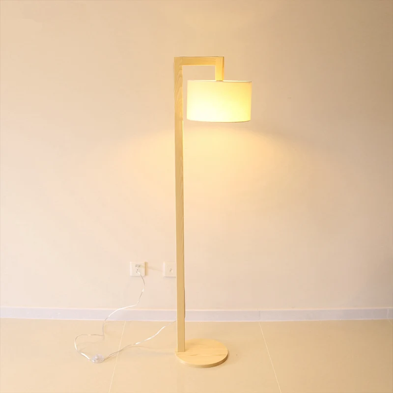 Lampadaire cylindrique en tissu minimaliste 1 ampoule en bois avec poteau à angle droit Clearhalo