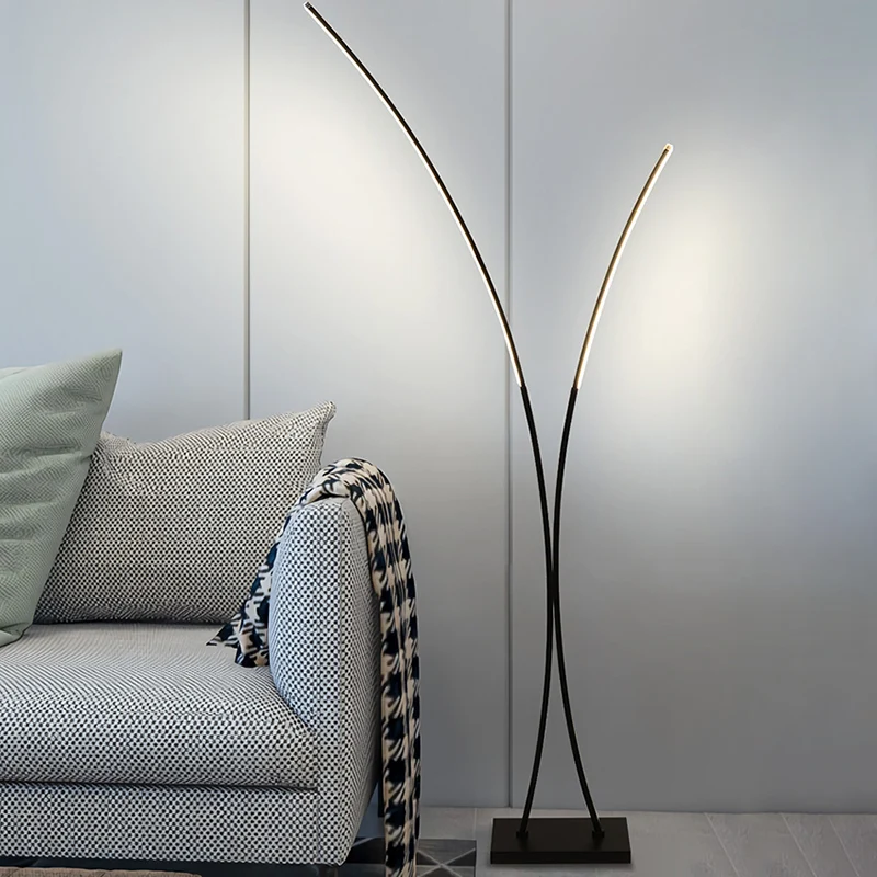 Lampadaire en forme de X simplicité nouveauté métal salon LED lampadaire debout Clearhalo