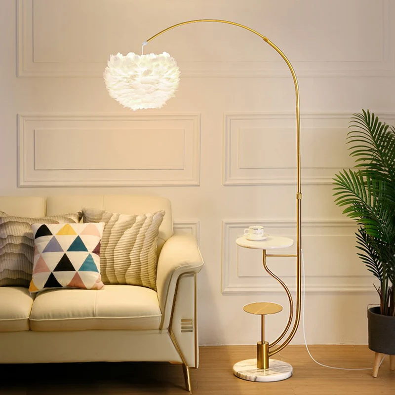 Lampadaire hémisphère moderne plume lampe sur pied arquée de salon unique avec plateau Clearhalo