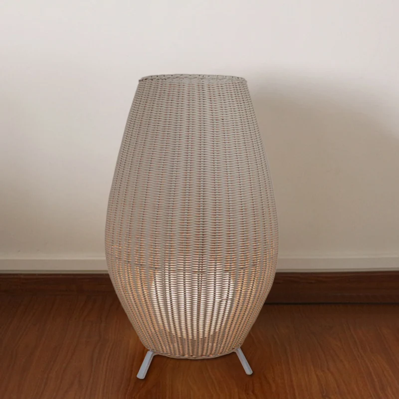 Lampadaire ovale tissé en rotin asiatique beige/marron avec abat-jour sphérique intérieur en acrylique Clearhalo