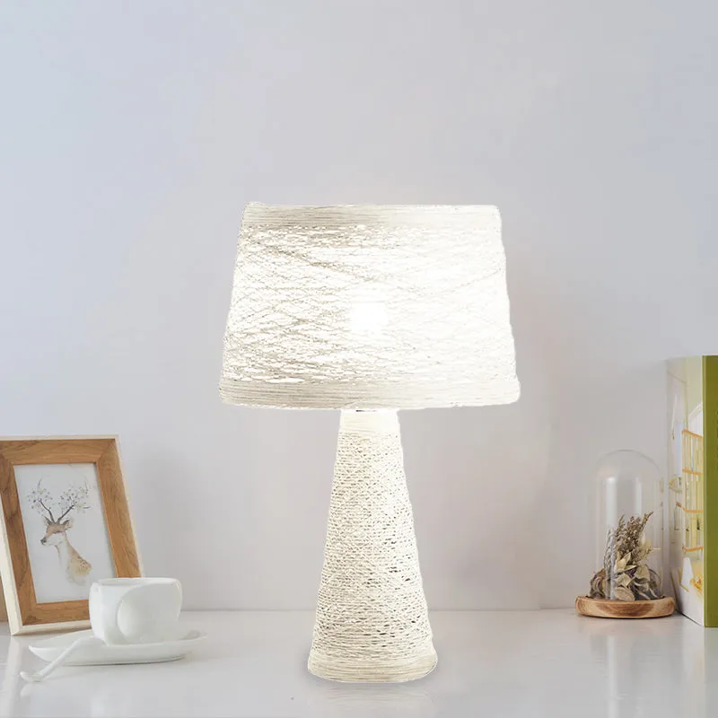 Lampe de bureau à 1 ampoule, lampe de lecture blanche/bronze de Style asiatique avec abat-jour en rotin Clearhalo