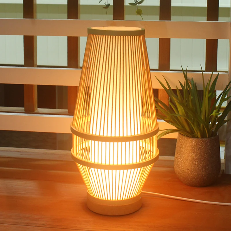 Lampe de bureau en bambou panier lampe de travail japonaise à 1 tête beige avec abat-jour tubulaire blanc intérieur Clearhalo