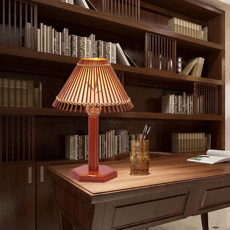 Lampe de bureau en bambou trompette asiatique, 1 ampoule, éclairage de travail rouge marron avec base en bois hexagonale C...