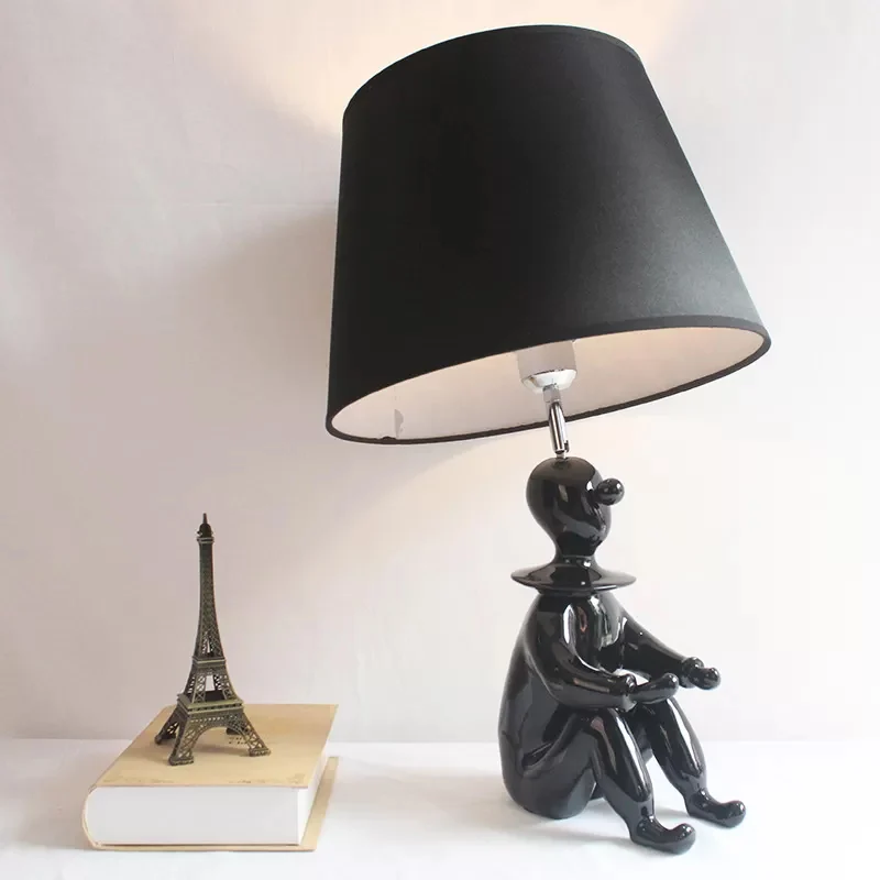 Lampe de bureau en résine pour personnes assises, avec abat-jour conique, 1 ampoule, lampe de bureau moderne pour cuisine...