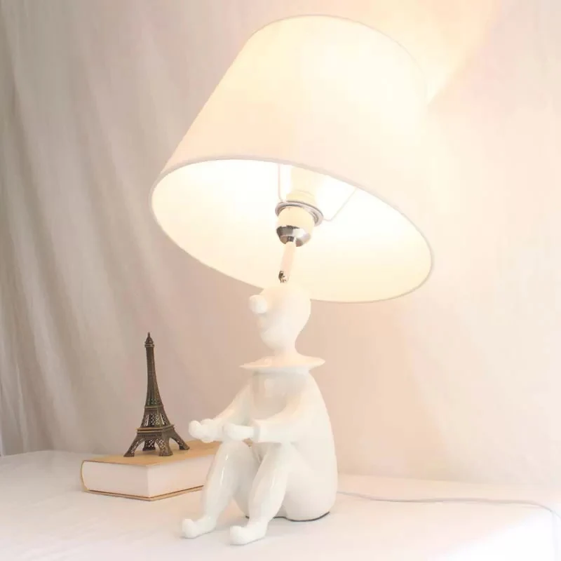 Lampe de bureau en résine pour personnes assises, avec abat-jour conique, 1 ampoule, lampe de bureau moderne pour cuisine...